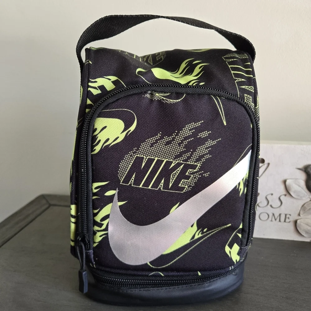 Nike Insulated Lunch Box